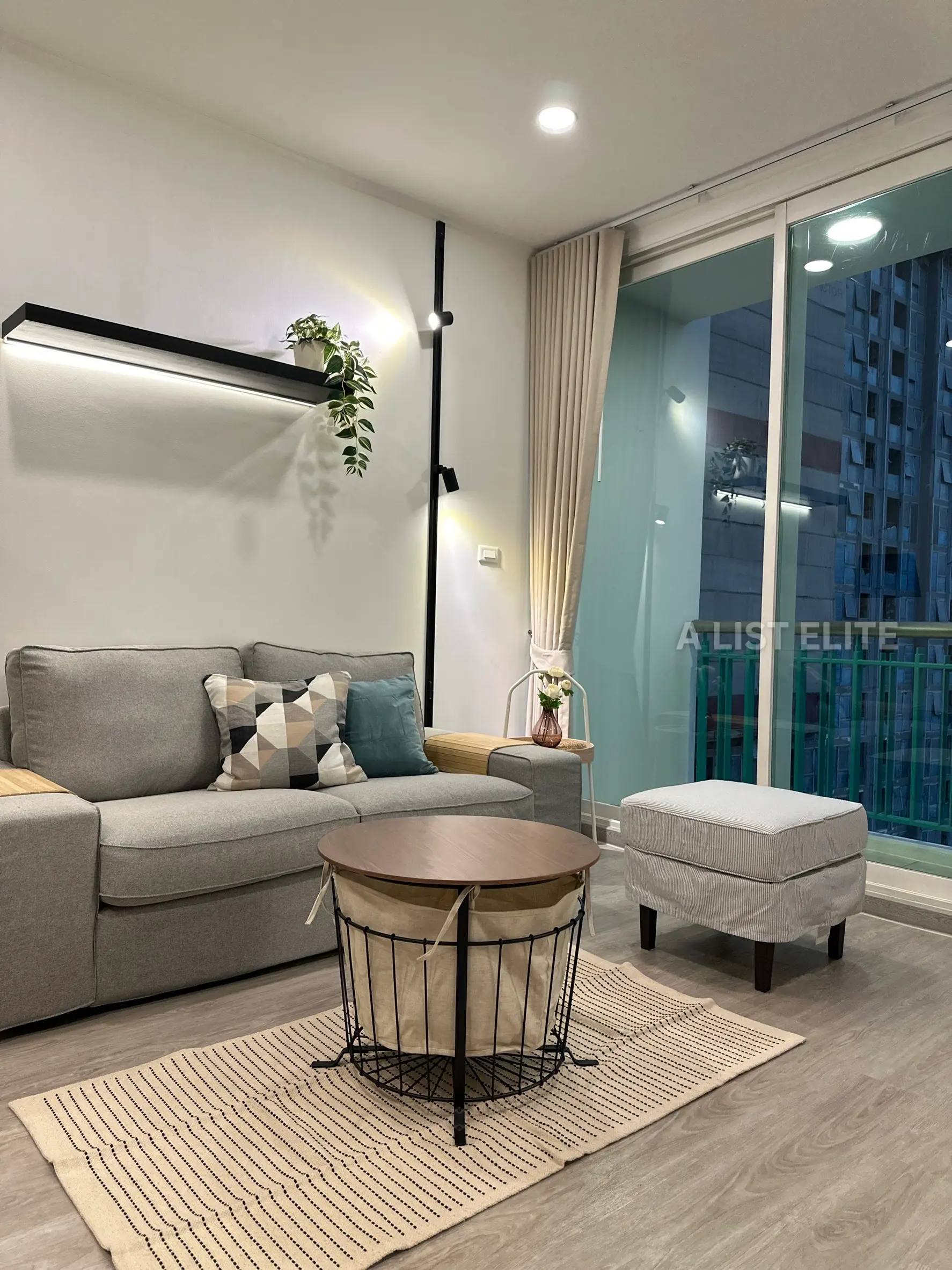 Wind Sukhumvit 23