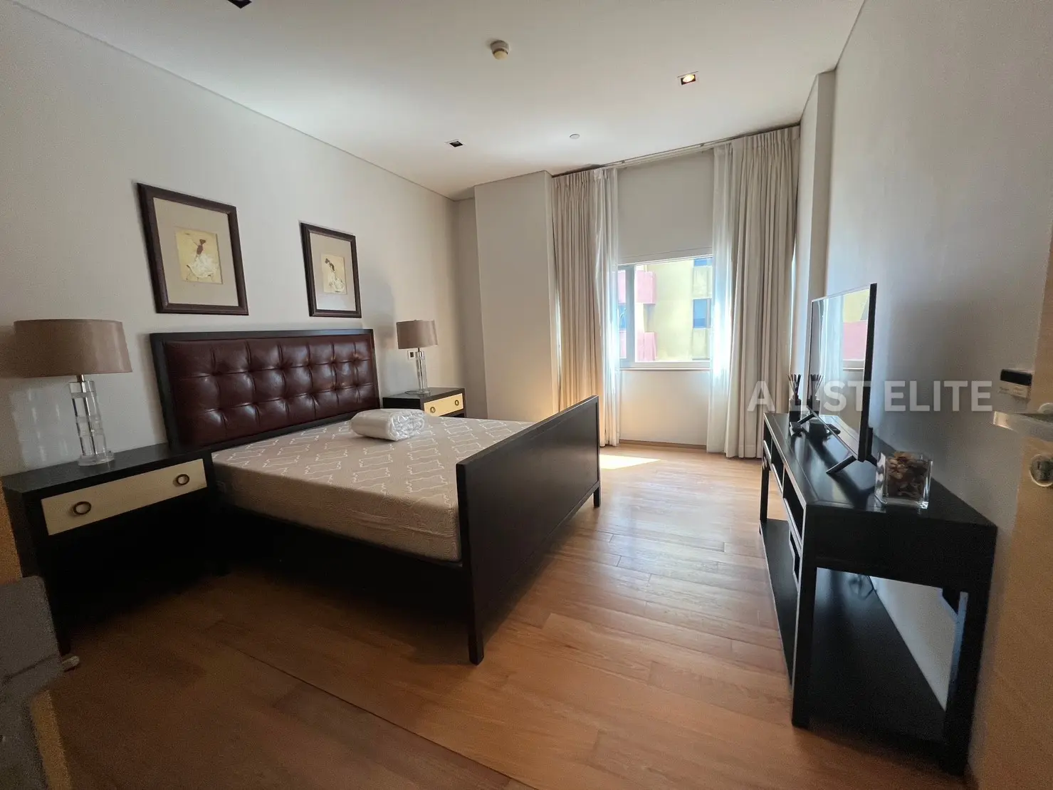 Saladaeng Residences ศาลาแดง เรสซิเดนเซส