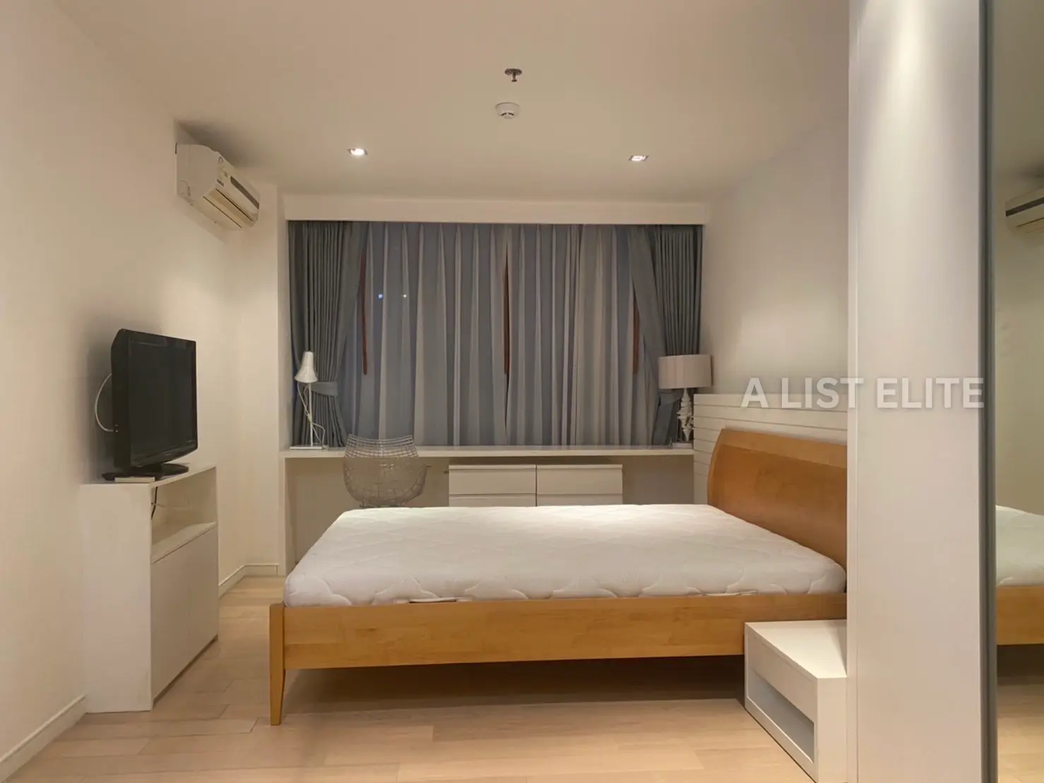 Eight Thonglor Residence