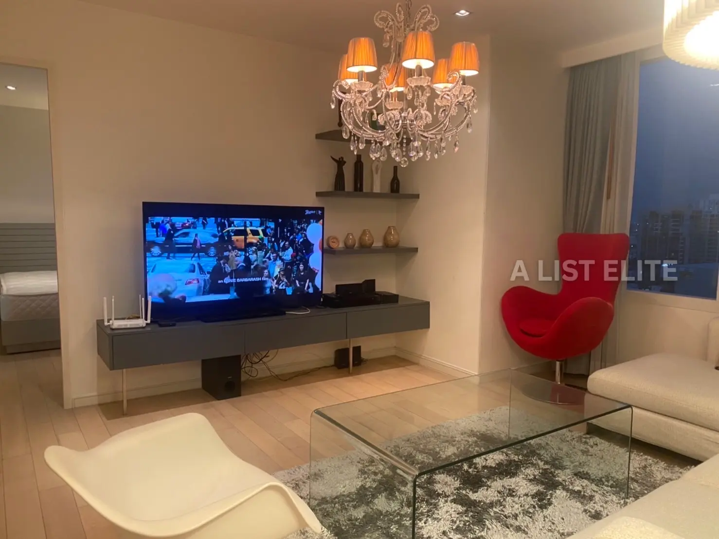 Eight Thonglor Residence