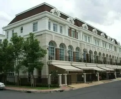 plus city park rama 9-huamark