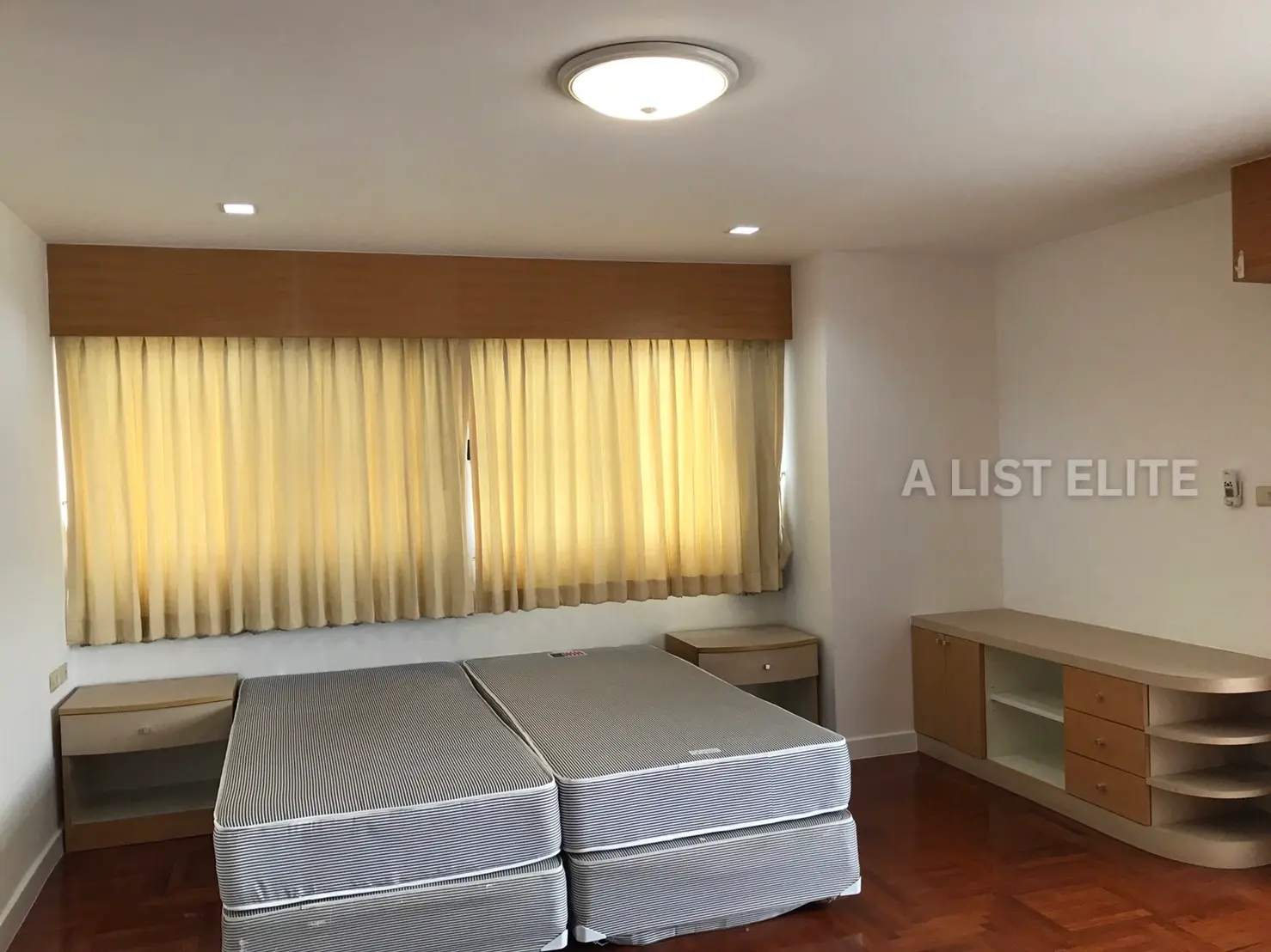 Regent on the Park 3 รีเจ้นท์ ออน เดอะปาร์ค 3