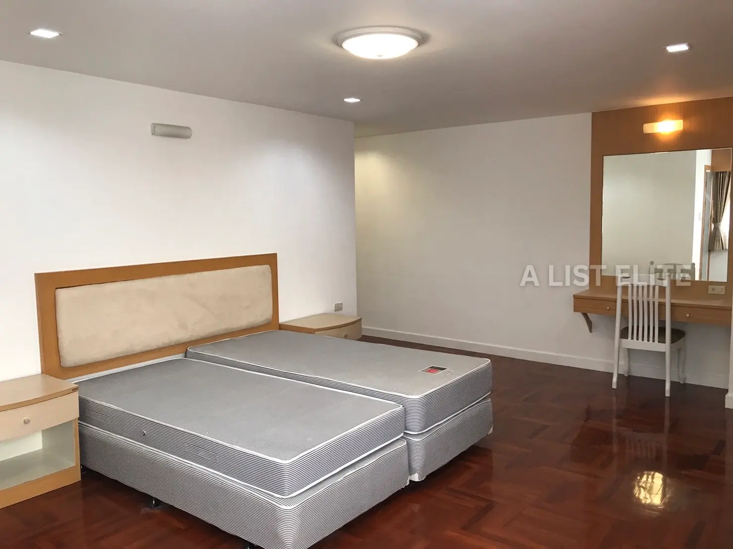 Regent on the Park 3 รีเจ้นท์ ออน เดอะปาร์ค 3