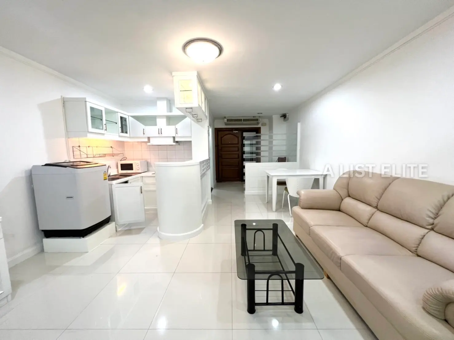 Supalai Place 