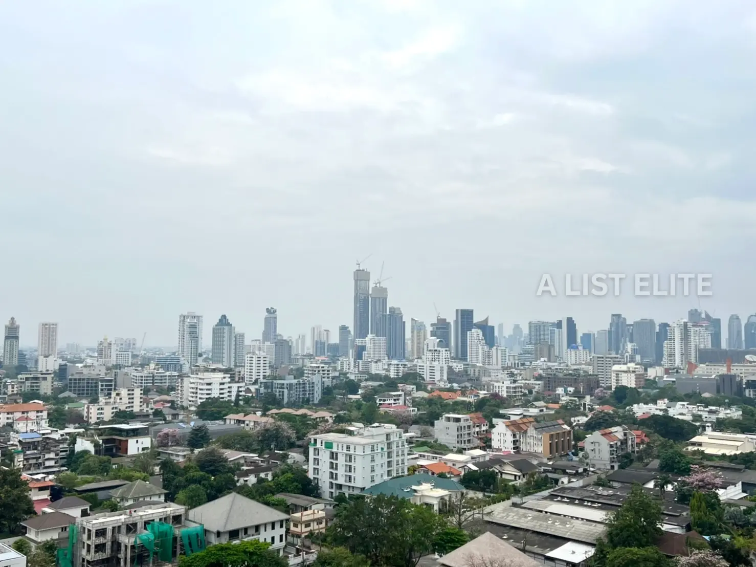supalai place