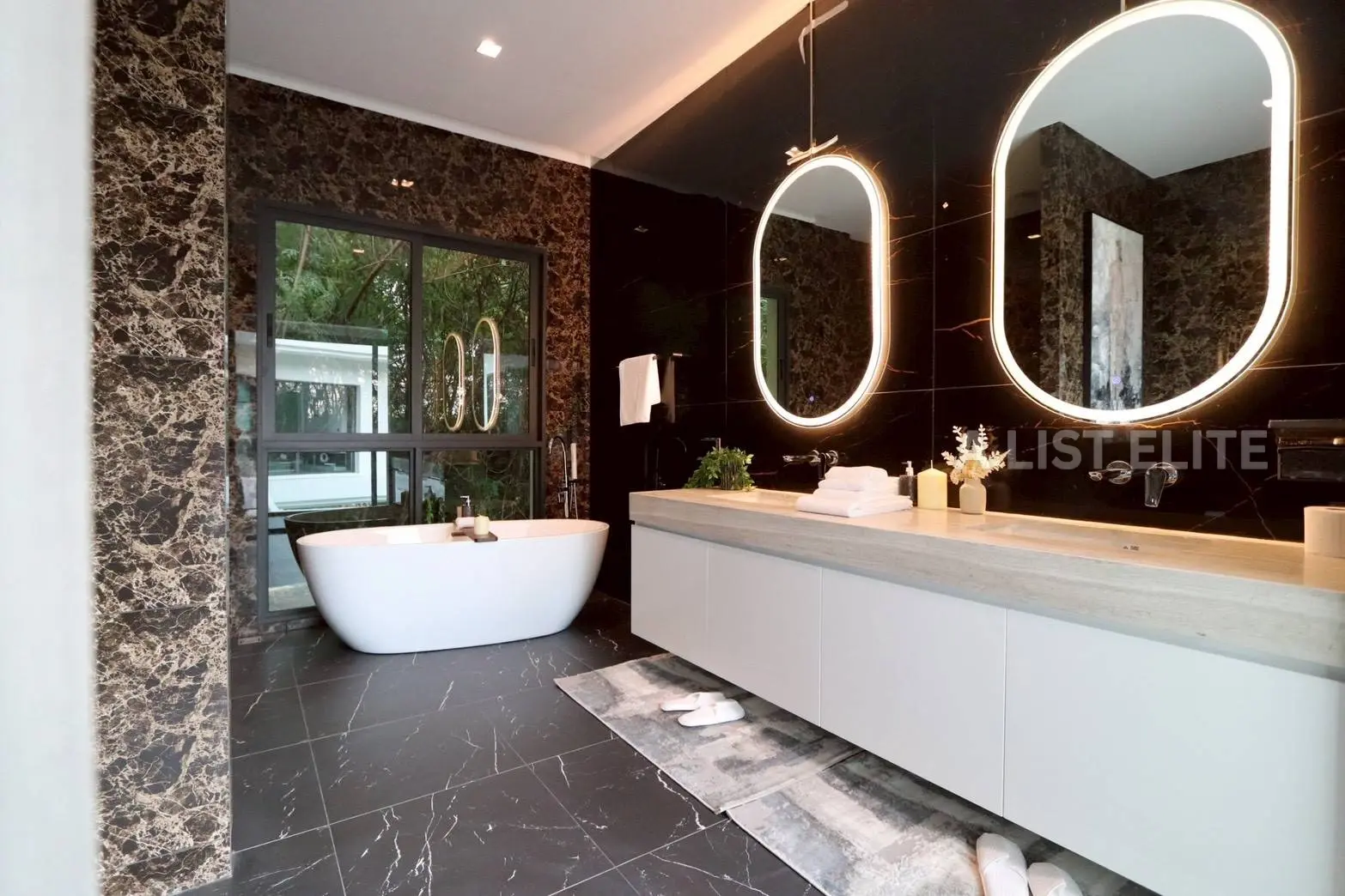 Luxury Ava House Pattaya