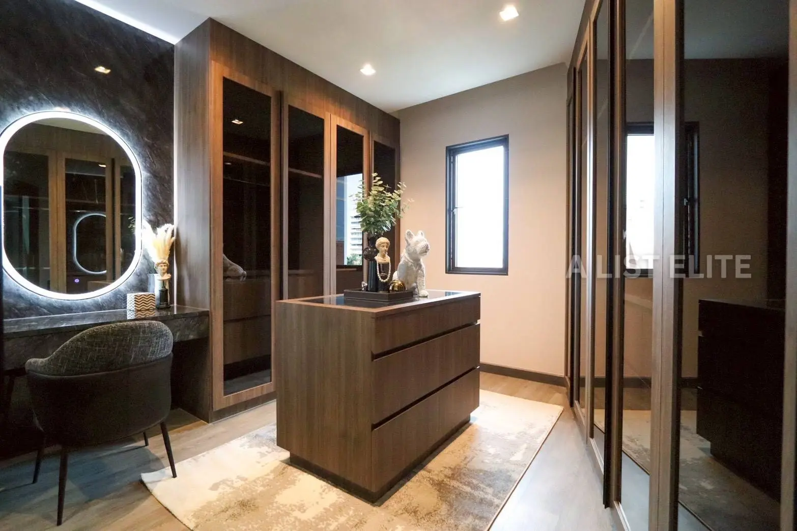 Luxury Ava House Pattaya