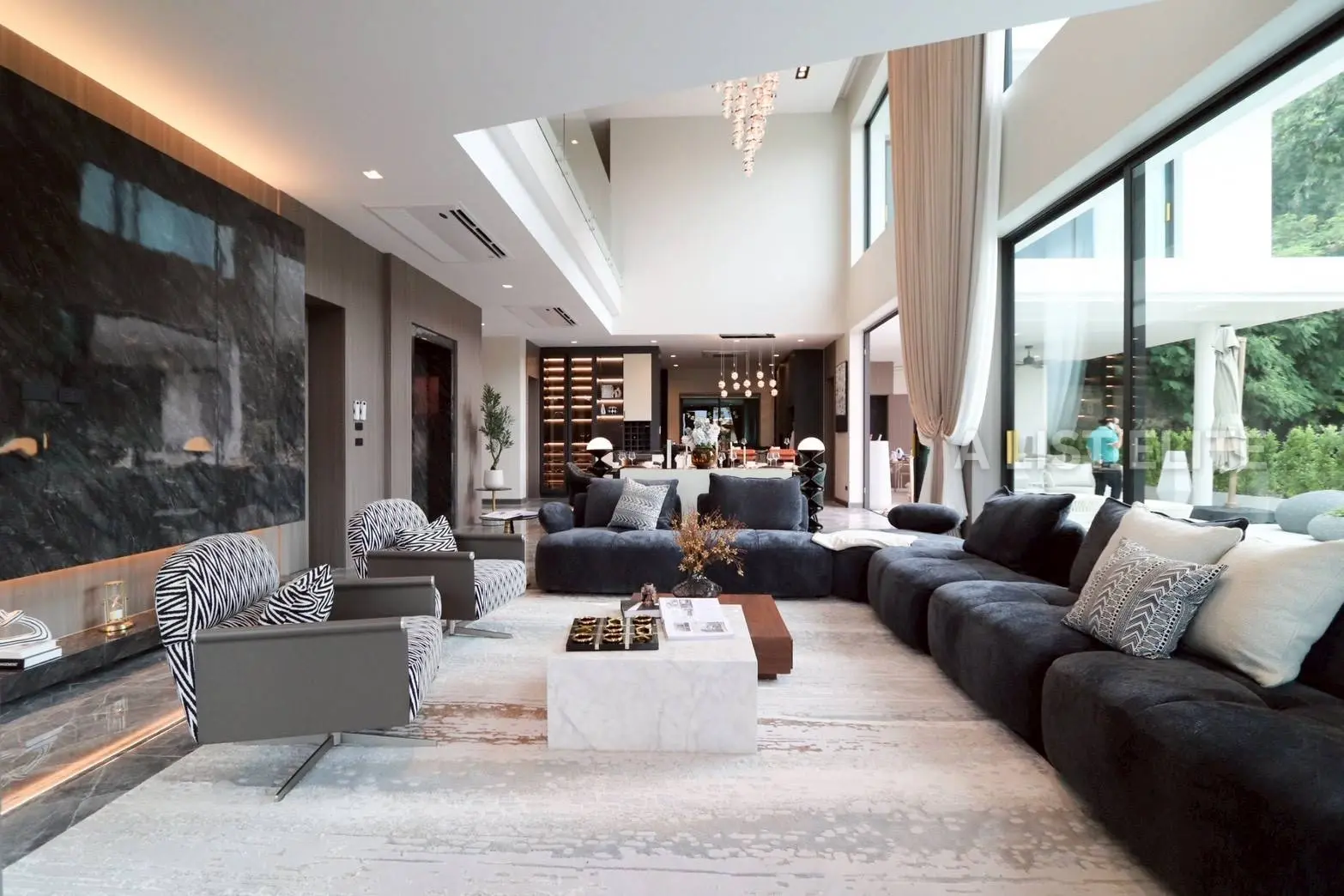Luxury Ava House Pattaya