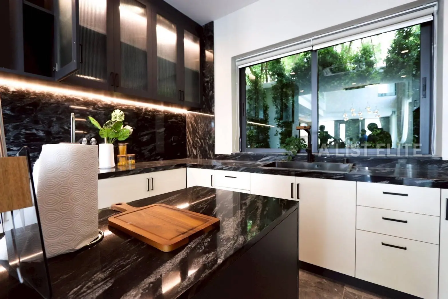 Luxury Ava House Pattaya