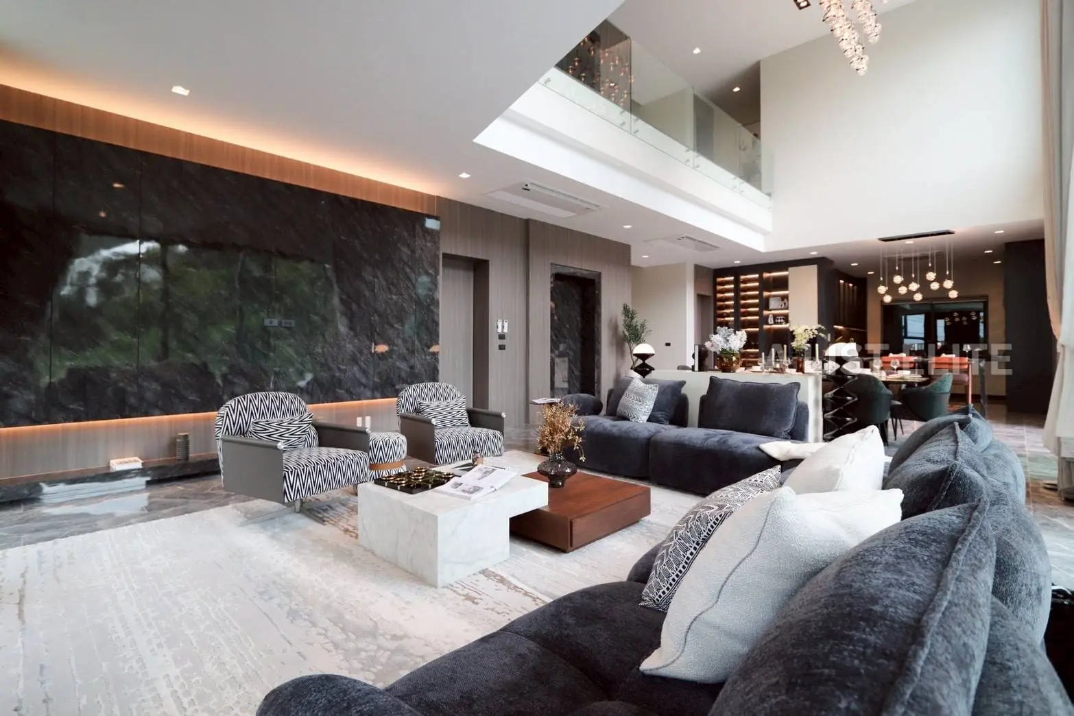 Luxury Ava House Pattaya