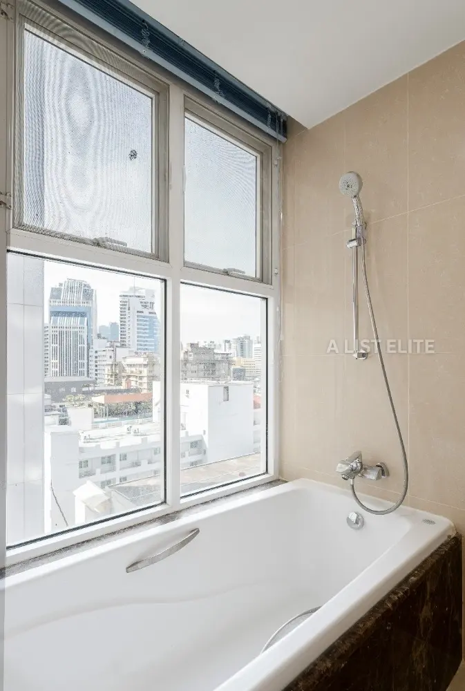 The Prime 11 Condo