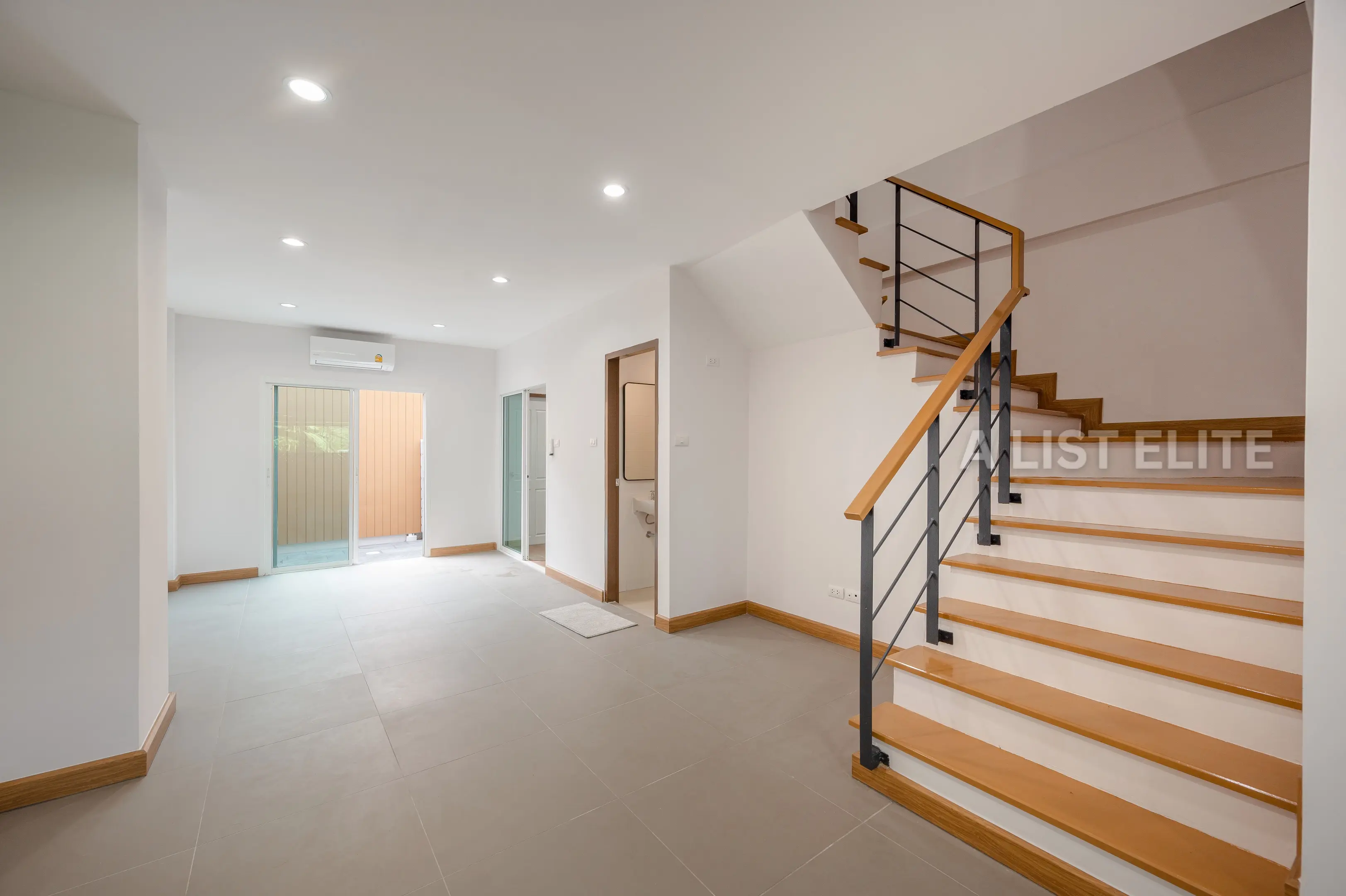 Townhome at Onyx Nakniwas 48