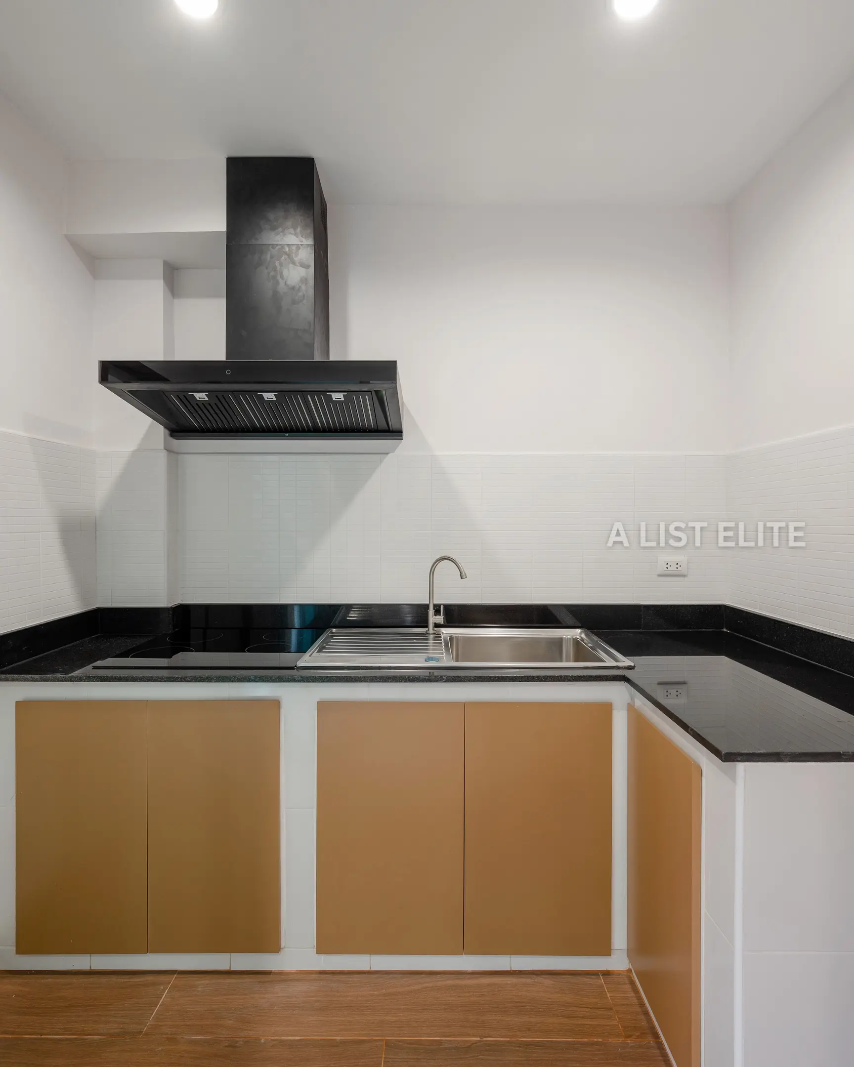 Townhome at Onyx Nakniwas 48