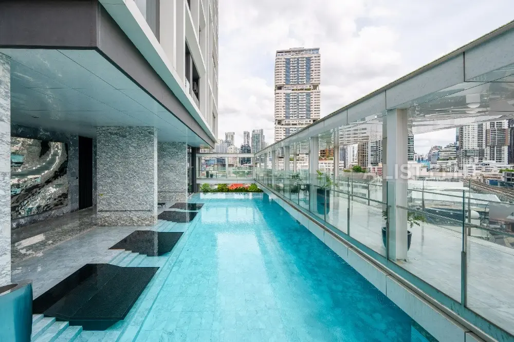 BEATNIQ Sukhumvit 32