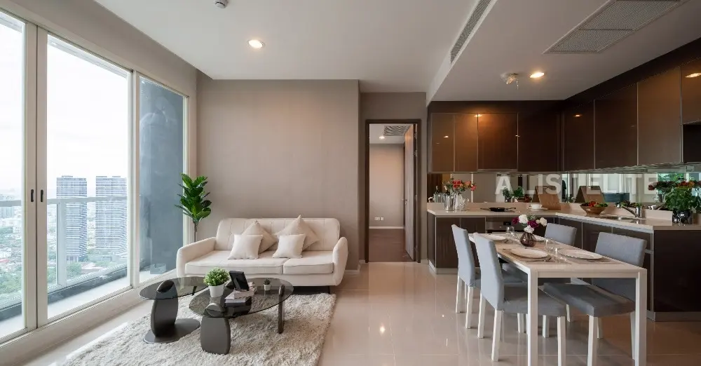Menam Residences