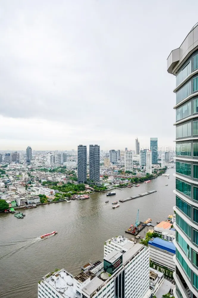 Menam Residences