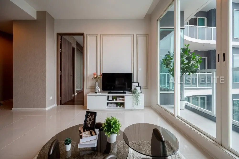Menam Residences