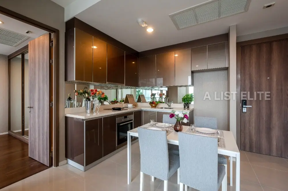 Menam Residences