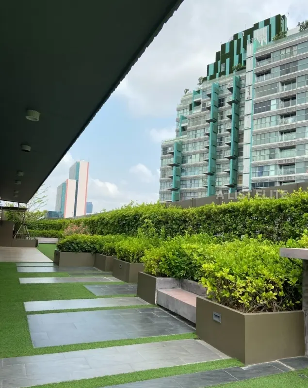 Altitude Samyan-Silom อัลติจูด สามย่าน-สีลม