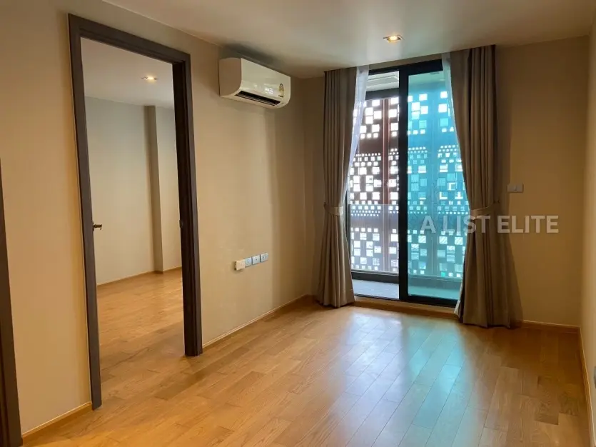 Altitude Samyan-Silom อัลติจูด สามย่าน-สีลม
