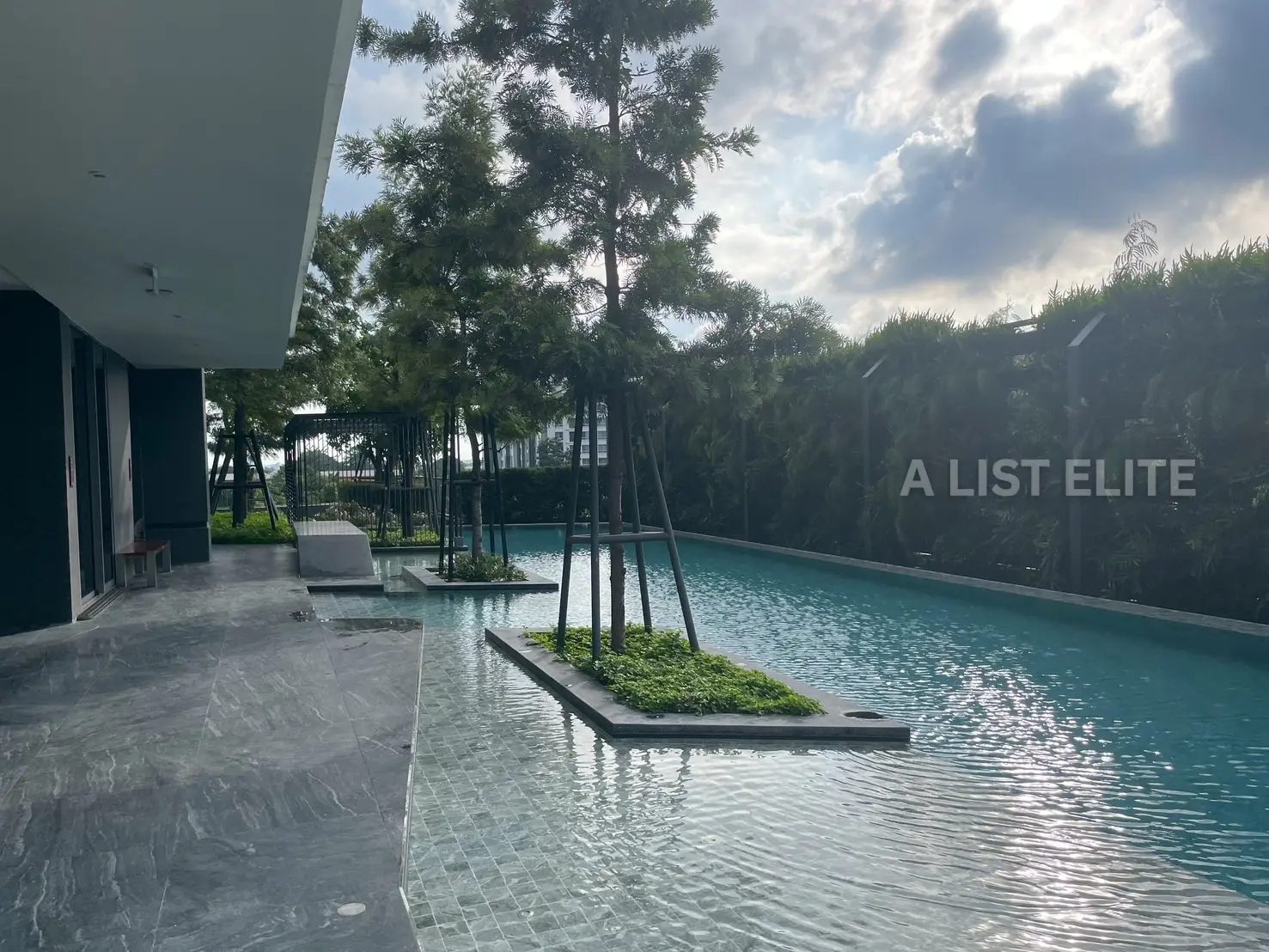 Whizdom Inspire Sukhumvit