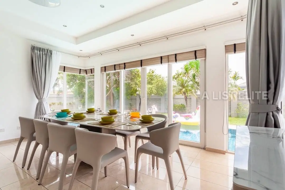 Siam Royal View Village Pattaya