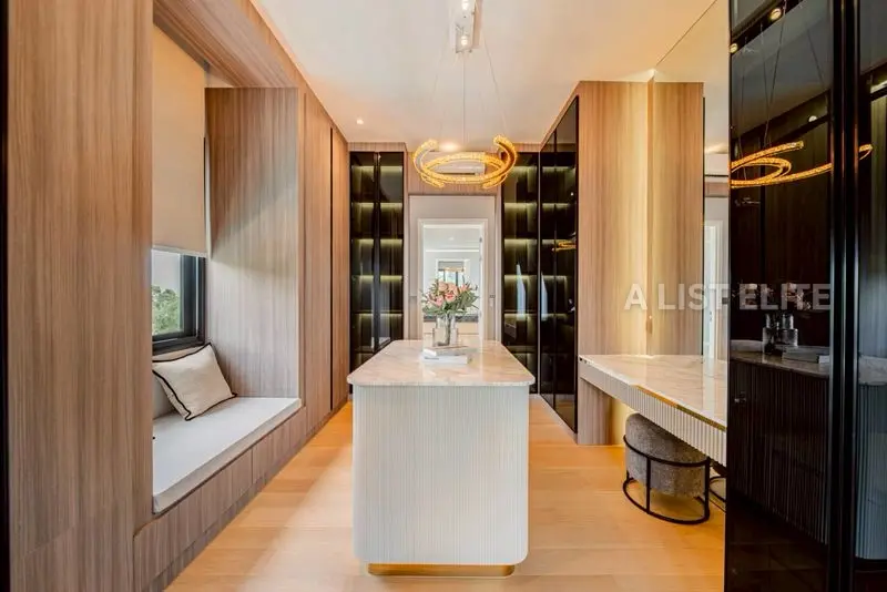 CHIEFTAIN by PATTA Pattaya