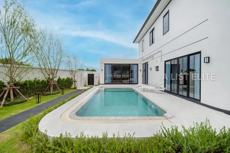 CHIEFTAIN by PATTA Pattaya