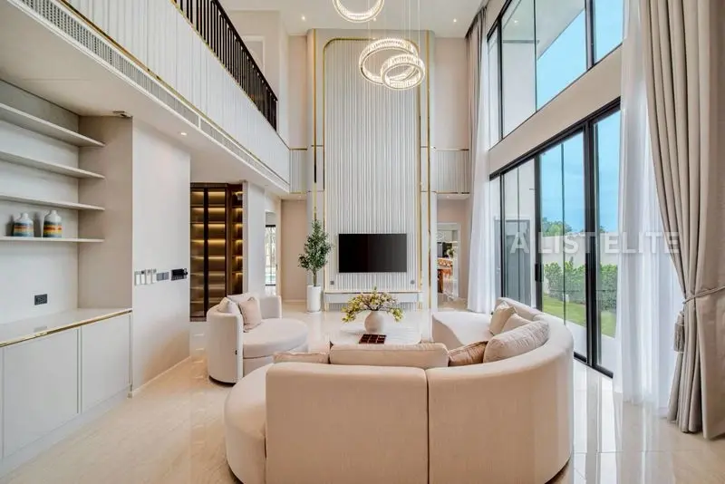 CHIEFTAIN by PATTA Pattaya