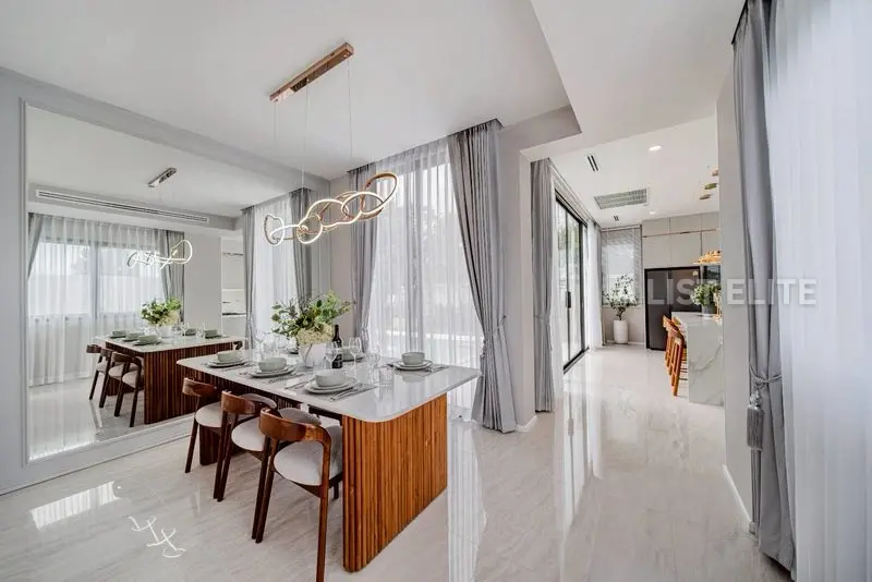 CHIEFTAIN by PATTA Pattaya