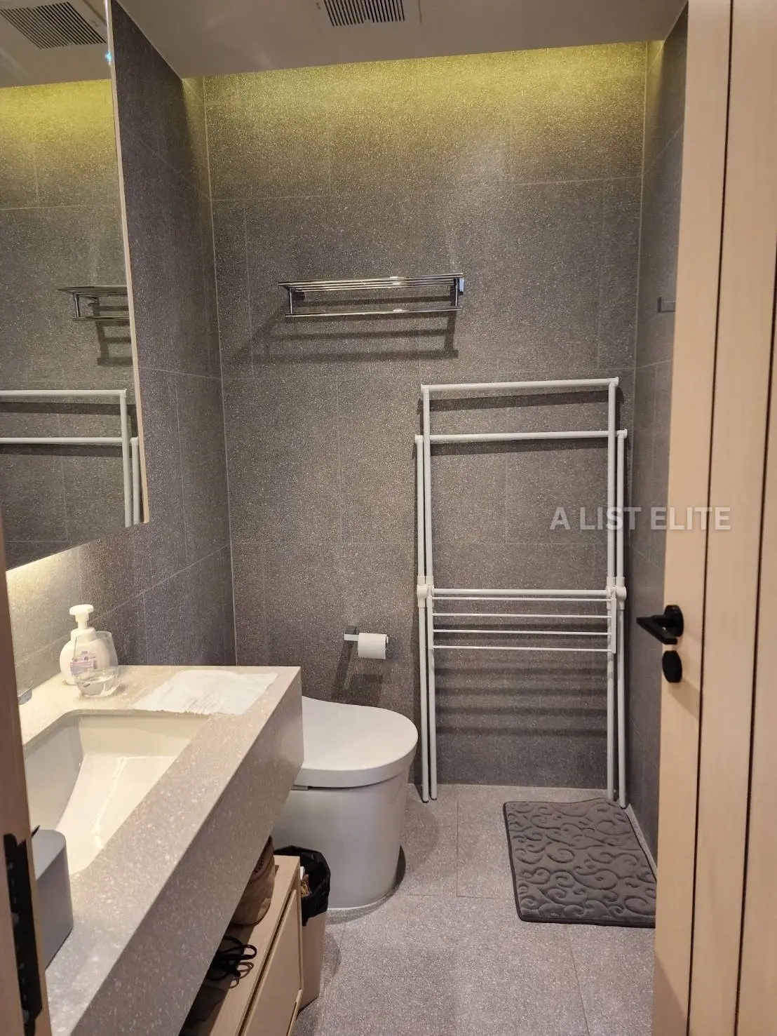 Arom Wongamat Pattaya