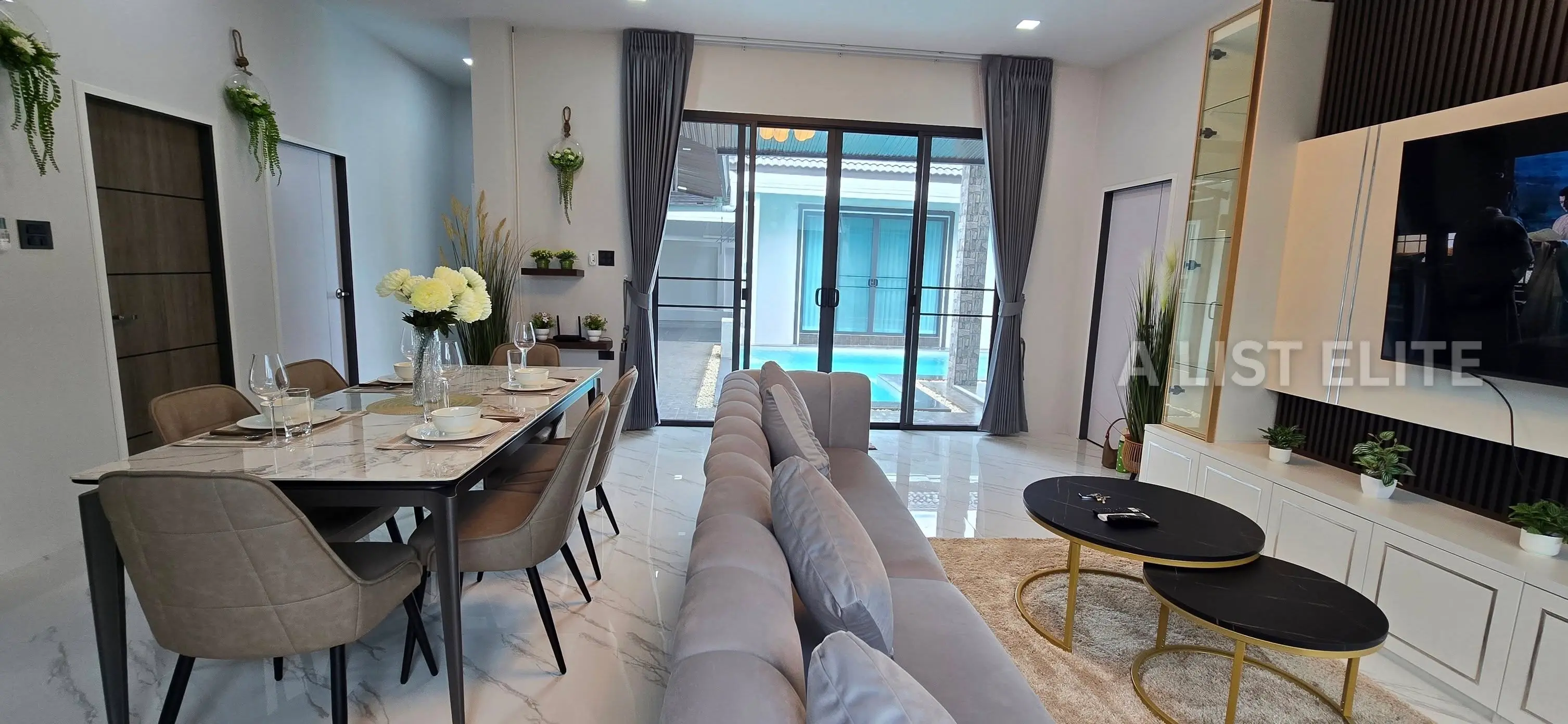 4 Bedroom 4 Bathroom Pool Villa near Mabprachan Lake, Pattaya