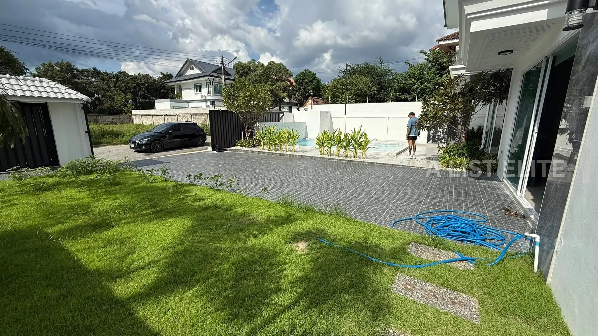 Hansa Paradise Hill, Pattaya