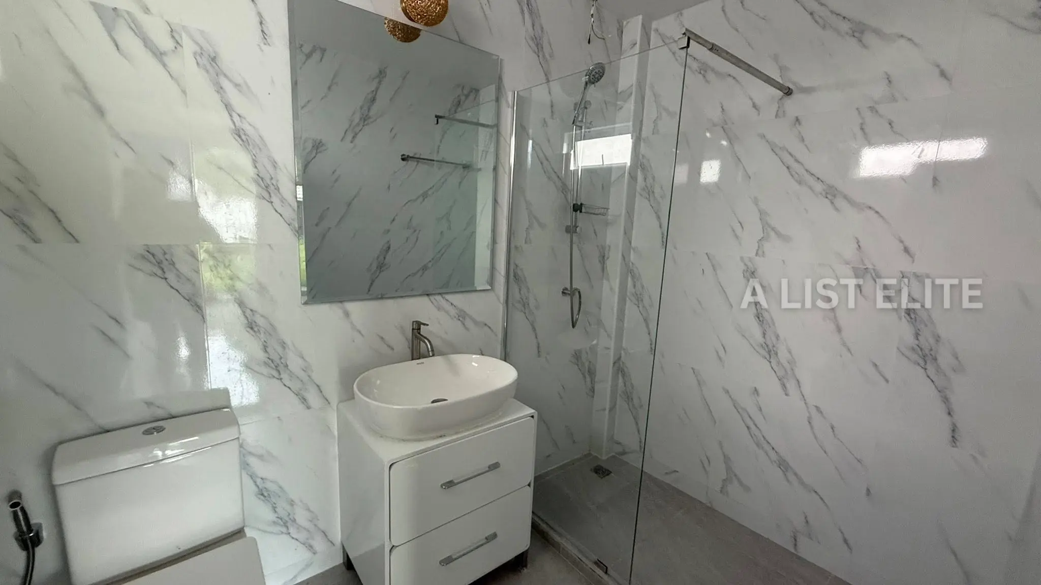 Hansa Paradise Hill, Pattaya