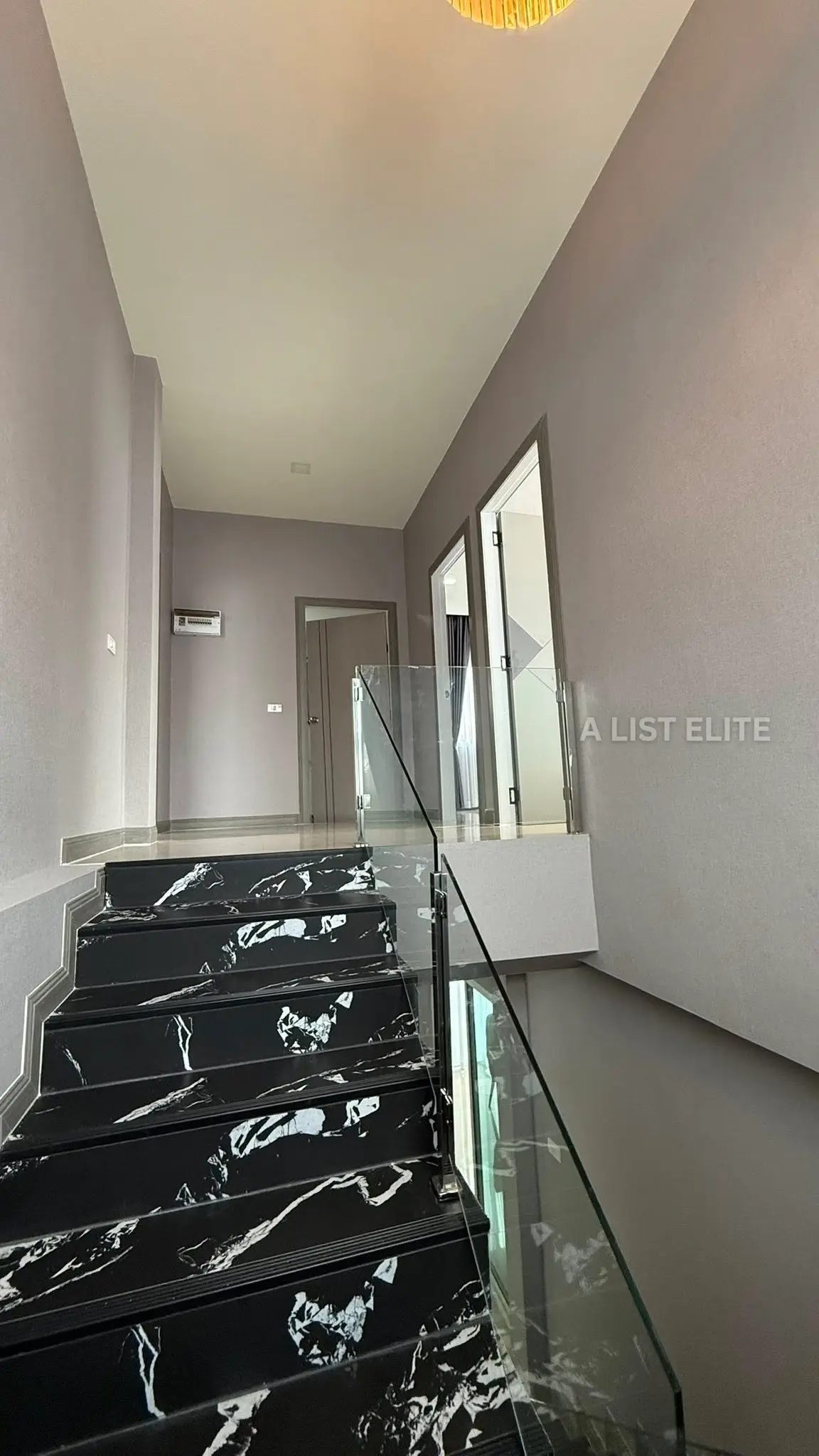 Hansa Paradise Hill, Pattaya