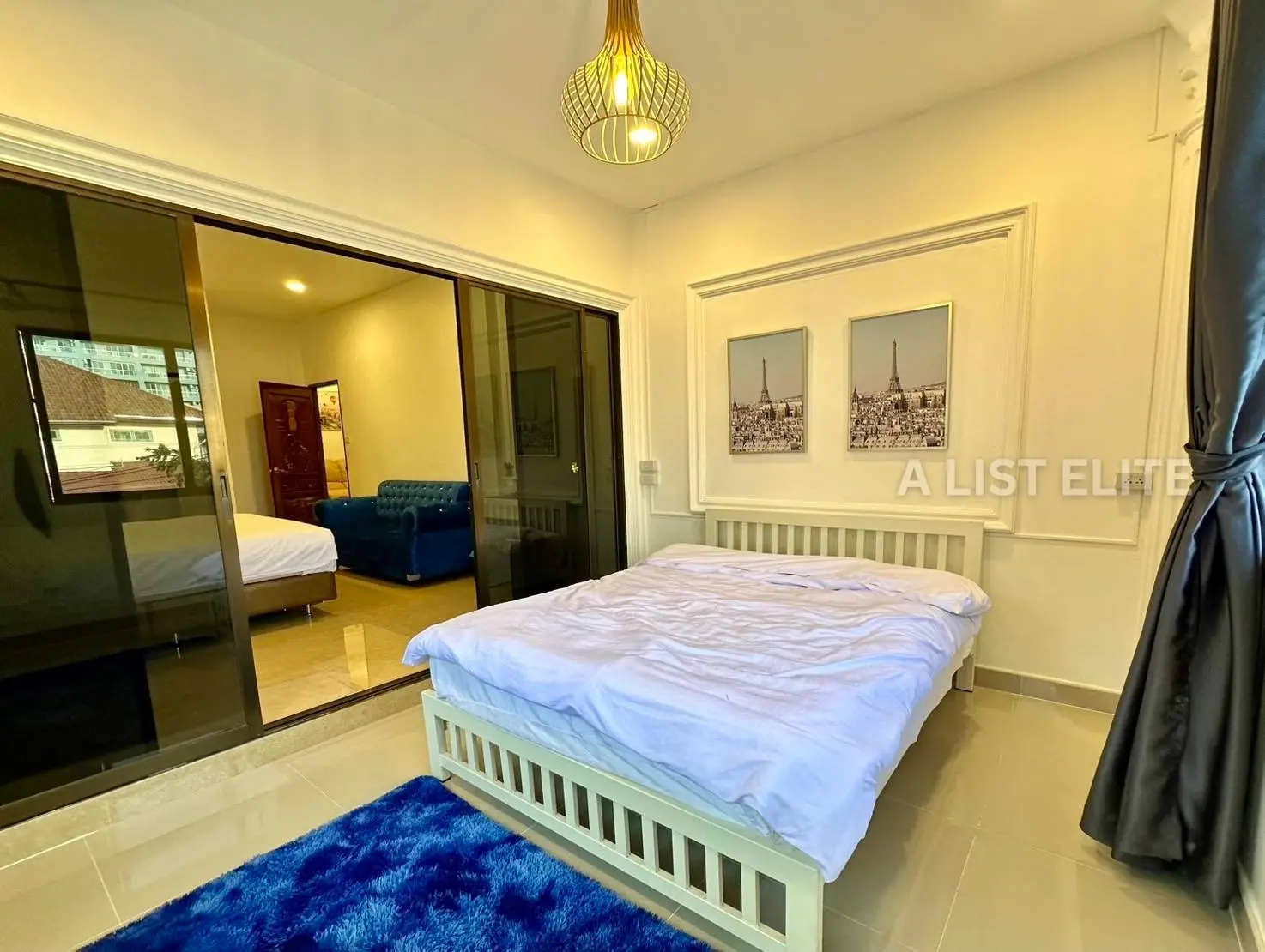 Spacious 5-Bedroom Pool Villa in Eakmongkol 2 Jomtien For Rent