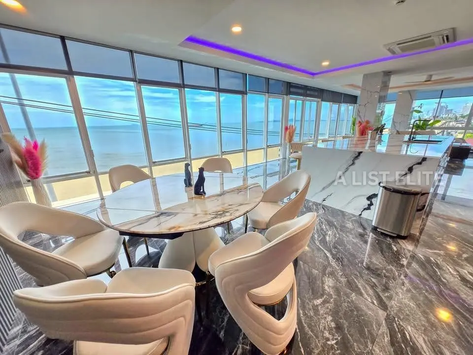 3 Bedroom 3 Bathroom Condominium in Musselana, Pattaya