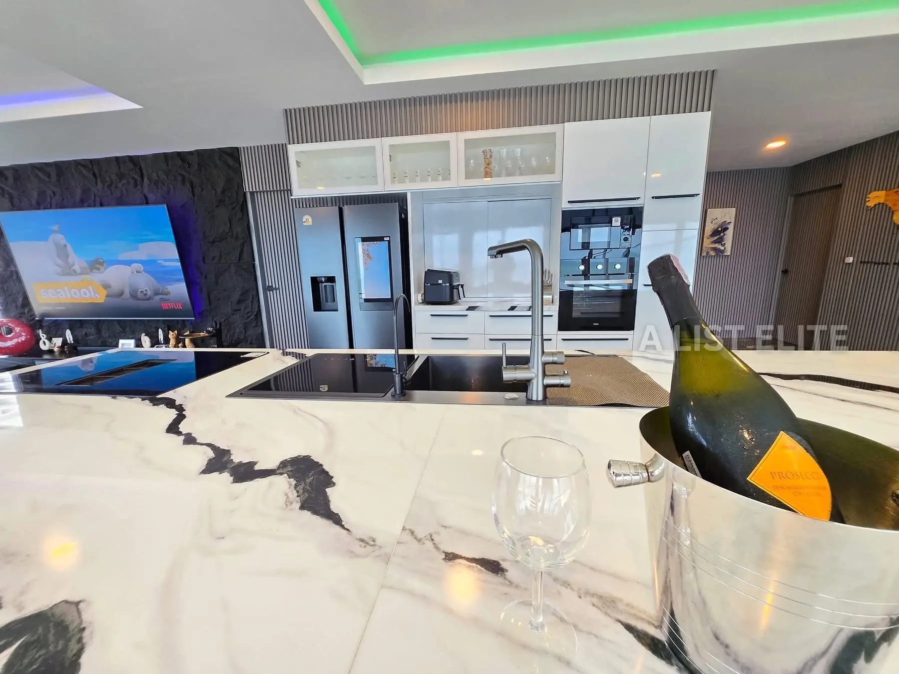 คอนโด 3 ห้องนอน 3 ห้องน้ำ โครงการมูเซลานา พัทยา