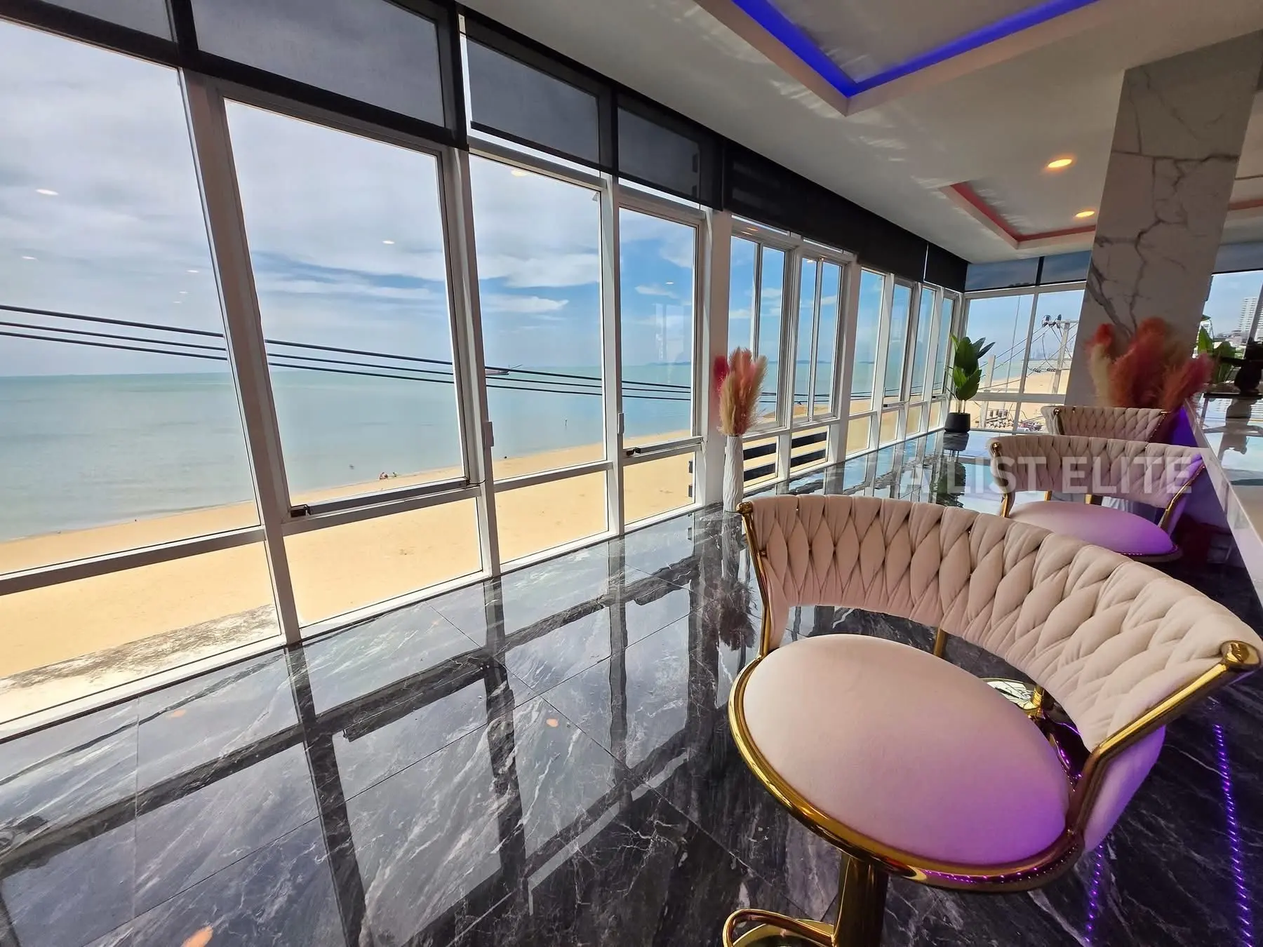 คอนโด 3 ห้องนอน 3 ห้องน้ำ โครงการมูเซลานา พัทยา