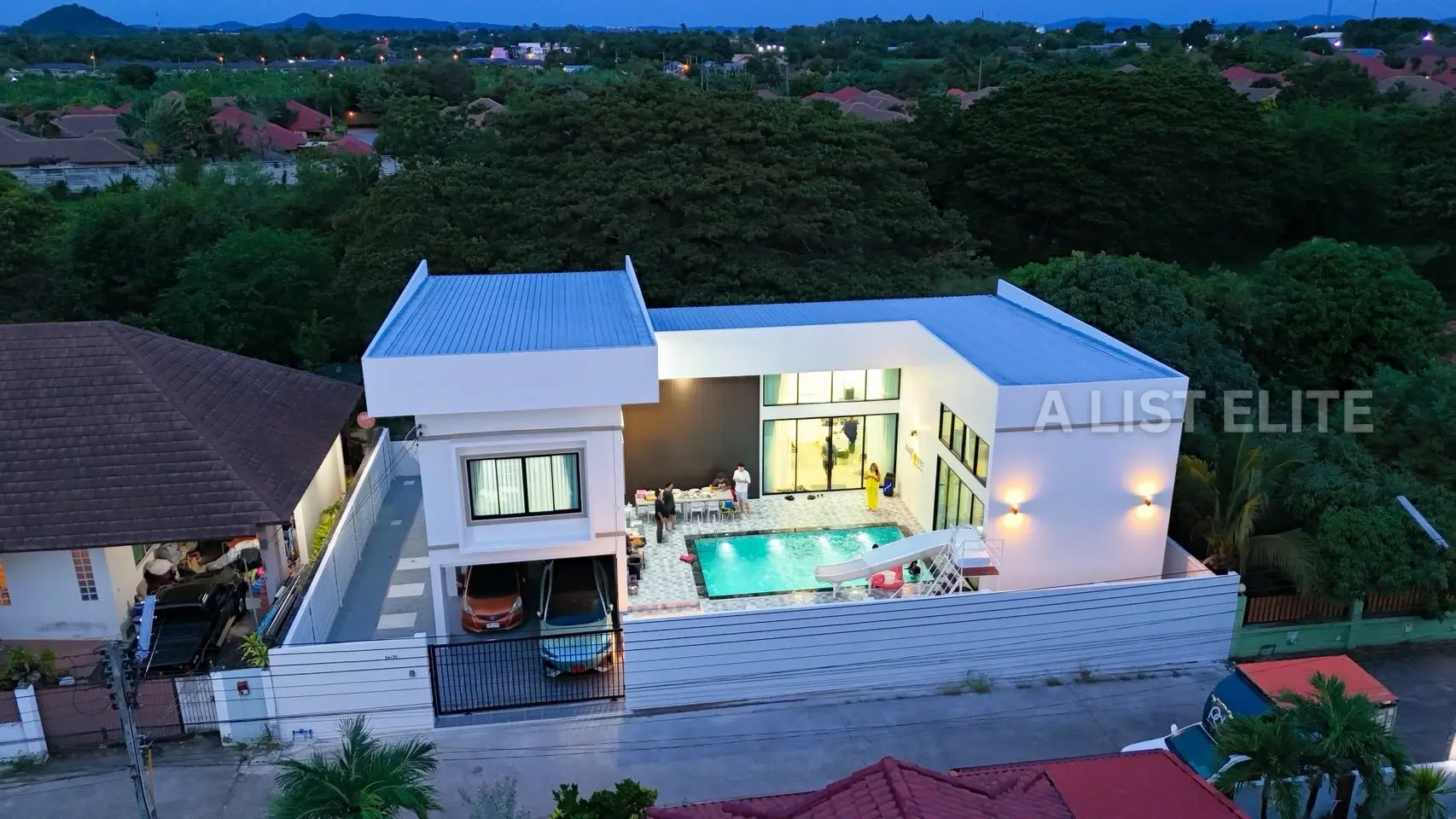 4 Bedroom 4 Bathroom Pool Villa in LoFtVille66, Huai Yai, Pattaya
