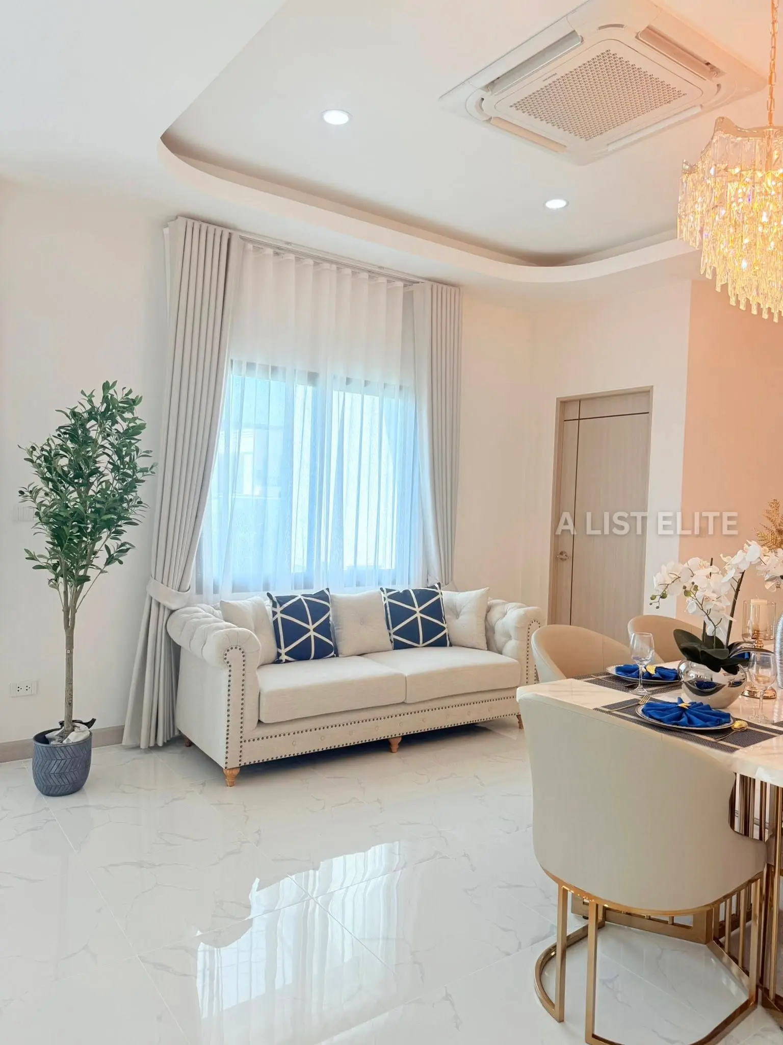 4 Bedroom 5 Bathroom Single-Storey House in Hillside Village, Pattaya