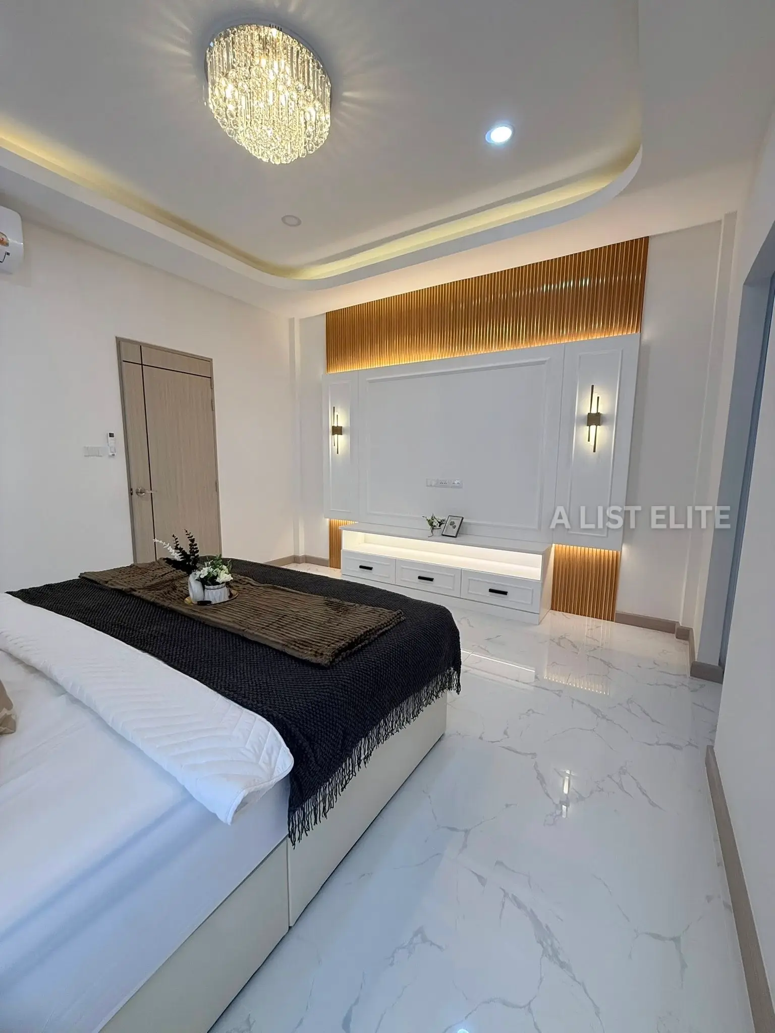 4 Bedroom 5 Bathroom Single-Storey House in Hillside Village, Pattaya