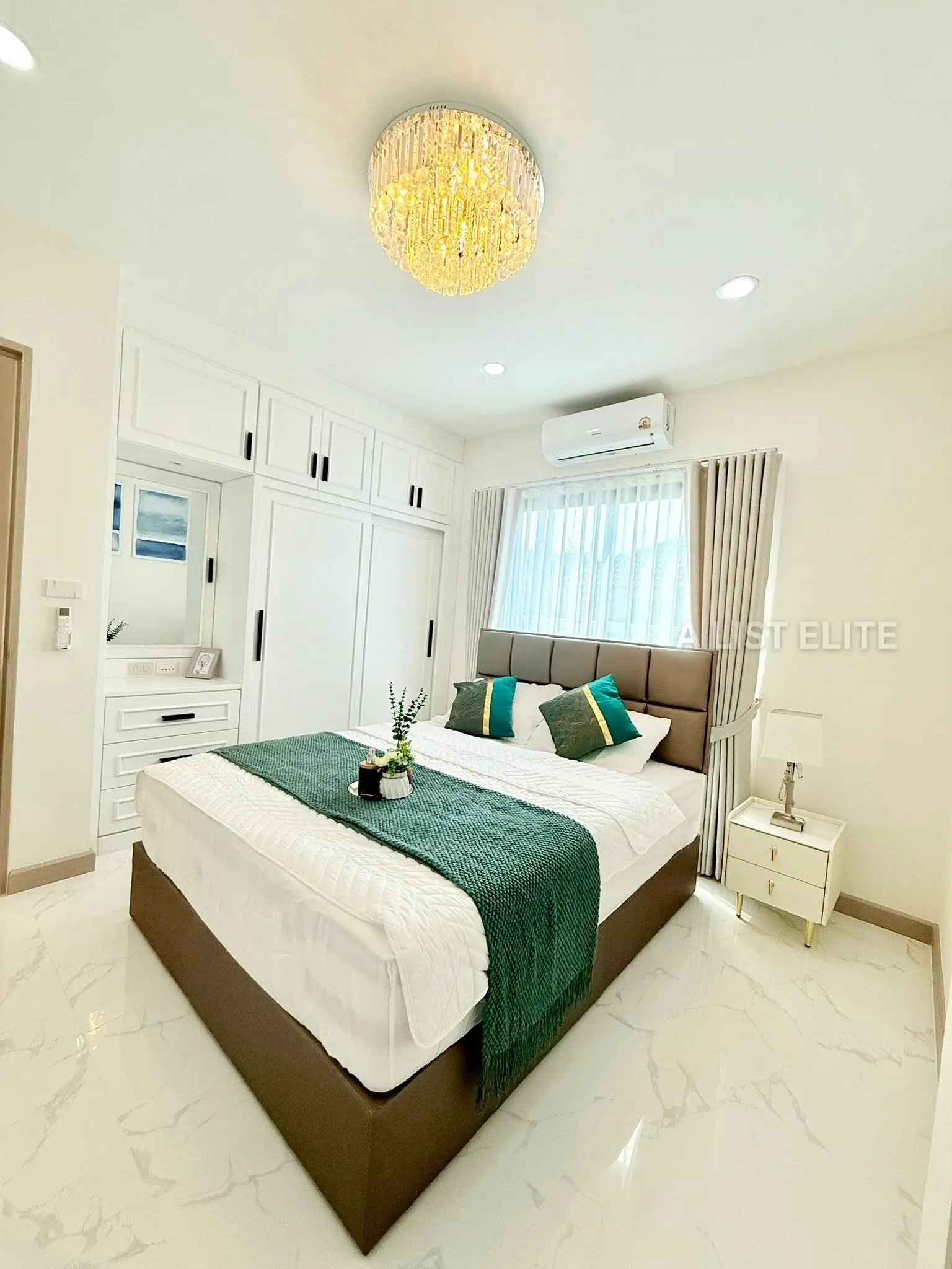 4 Bedroom 5 Bathroom Single-Storey House in Hillside Village, Pattaya
