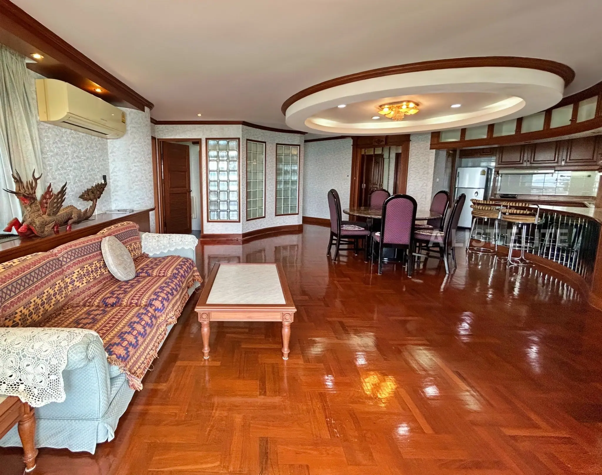 Silver Beach Condominium ซิลเวอร์ บีช คอนโดมิเนียม