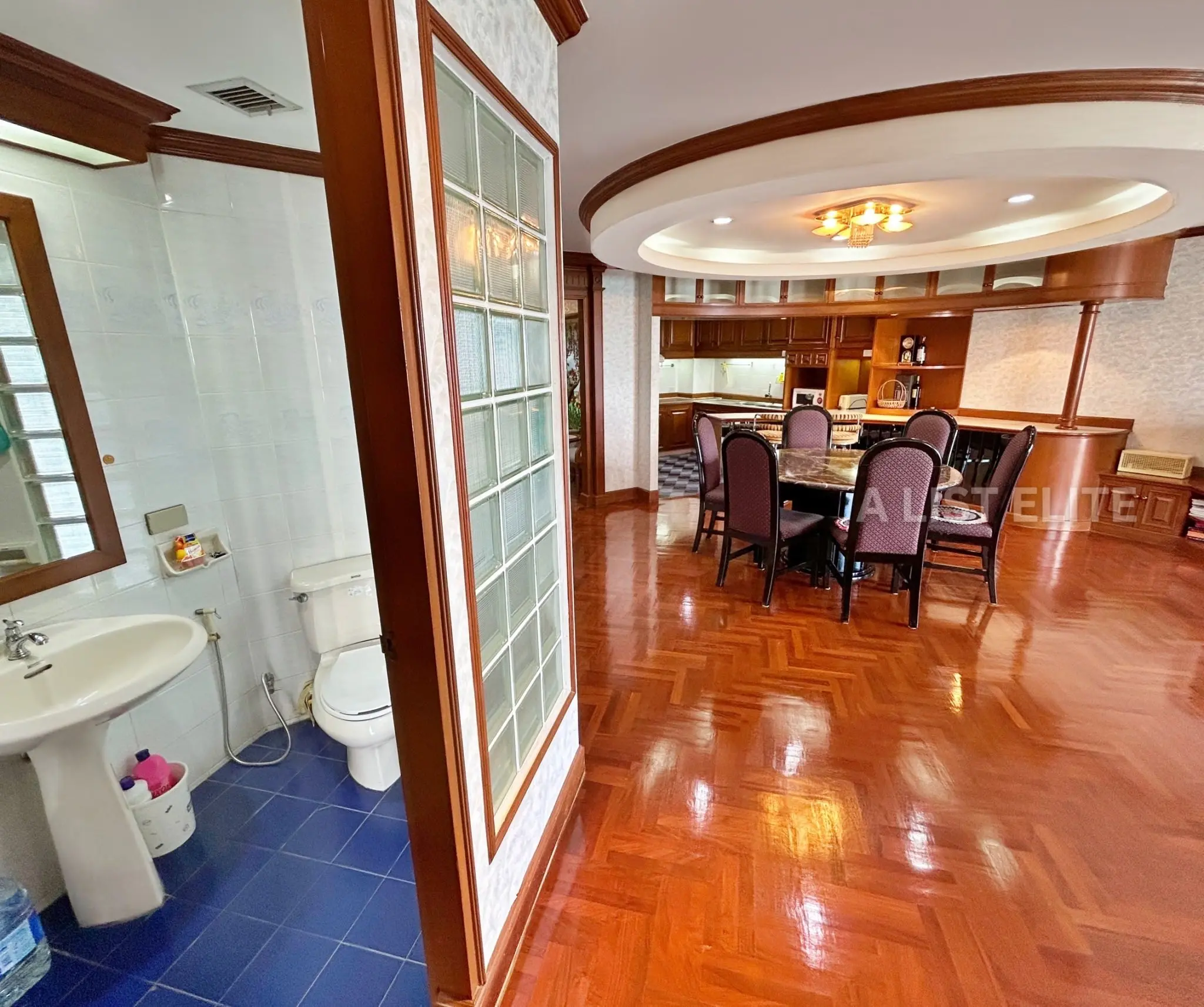 Silver Beach Condominium ซิลเวอร์ บีช คอนโดมิเนียม