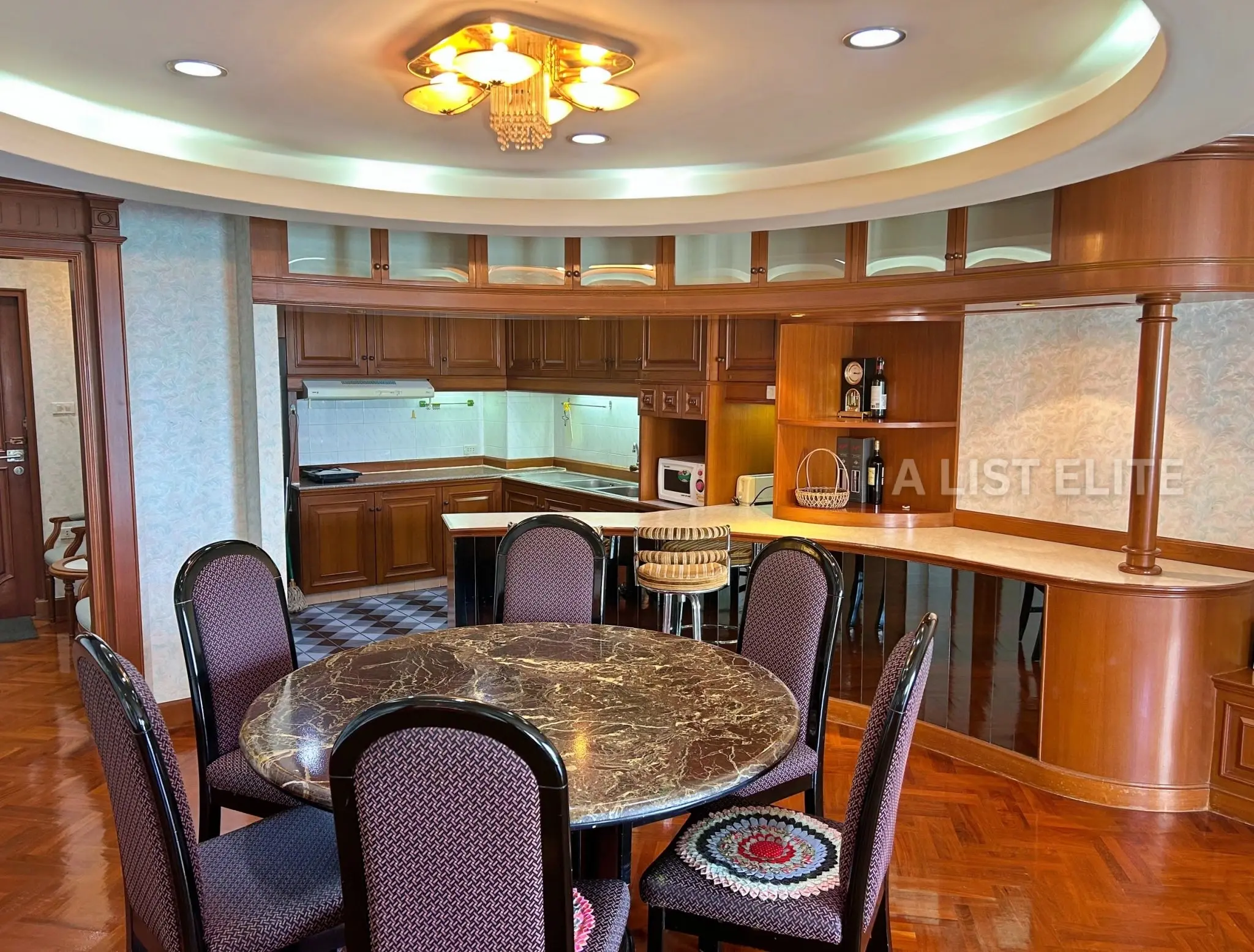 Silver Beach Condominium ซิลเวอร์ บีช คอนโดมิเนียม