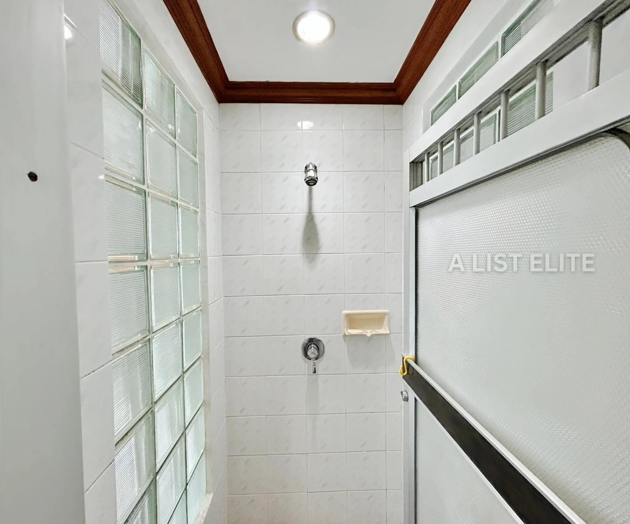 Silver Beach Condominium ซิลเวอร์ บีช คอนโดมิเนียม