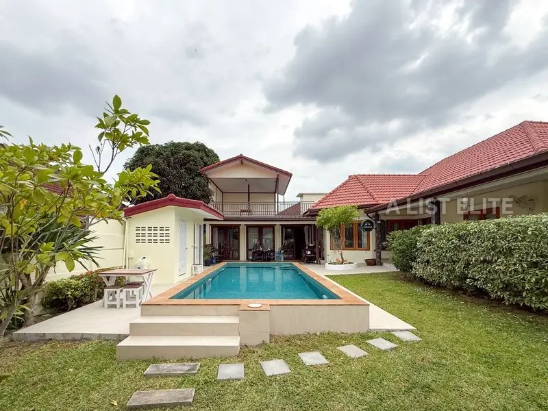 Pattaya land and house village