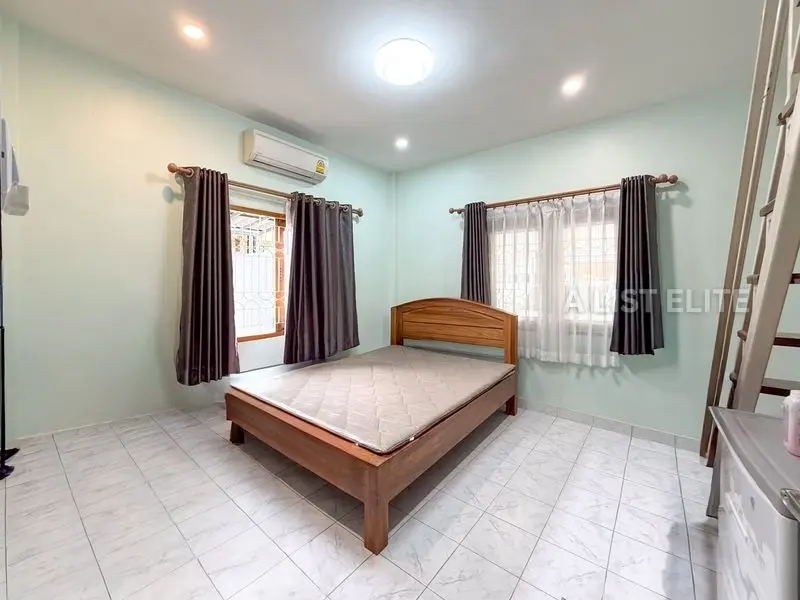 Pattaya land and house village