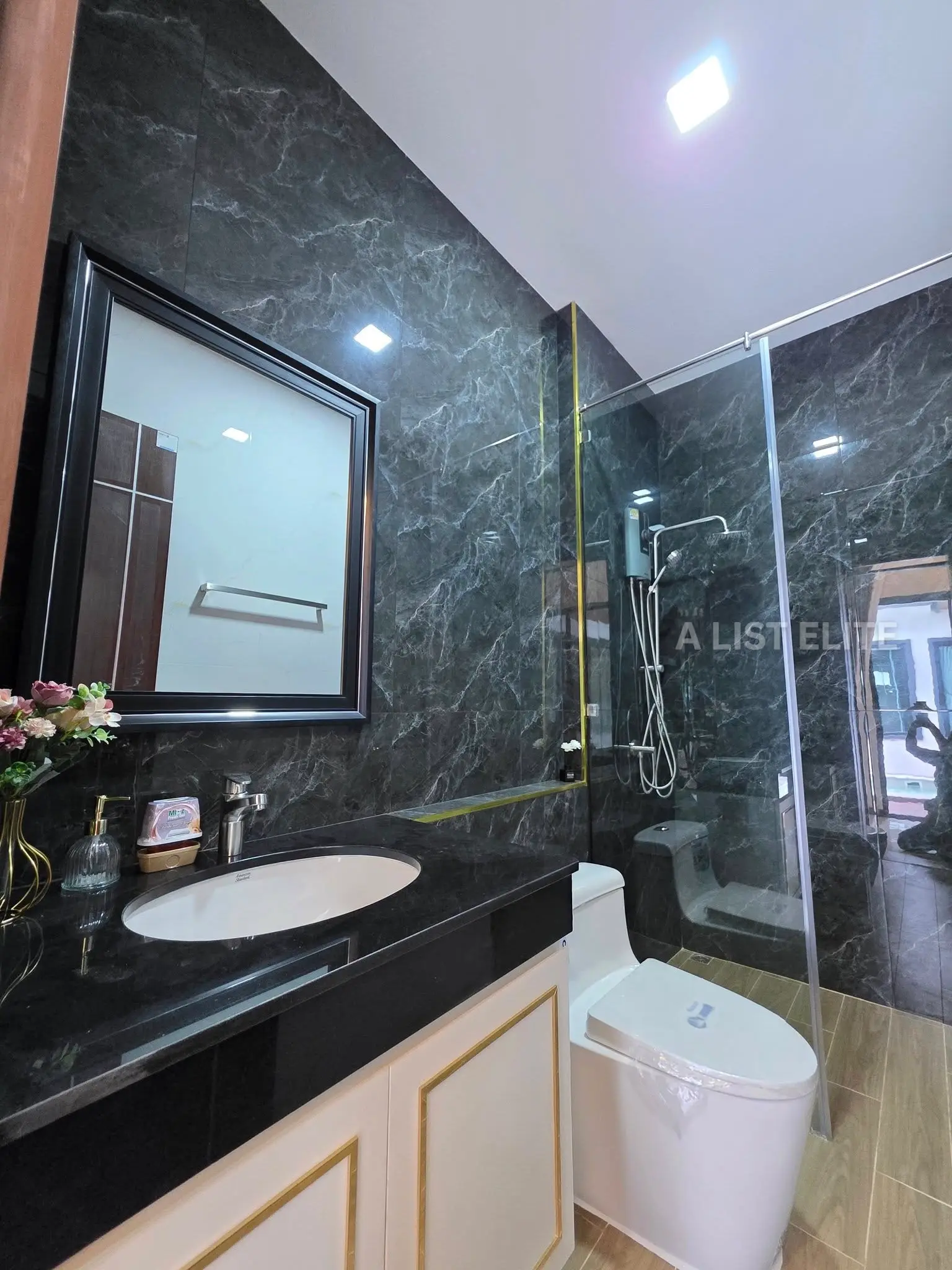 ขายพูลวิลล่า 3 ห้องนอน 4 ห้องน้ำ พัทยา ใกล้อ่างมาบประชัน